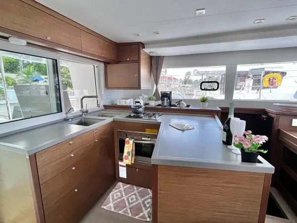 Sea Runner IV - Lagoon 450