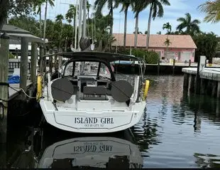Island Girl - Dufour 37