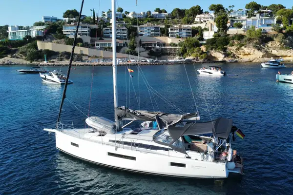 Naoussa - Sun Odyssey 410