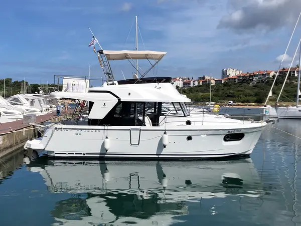 Max - Swift Trawler 35
