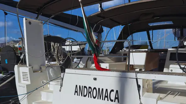 Andromaca - Dufour 470
