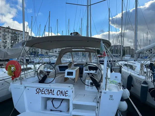 Special One - Dufour 390 GL