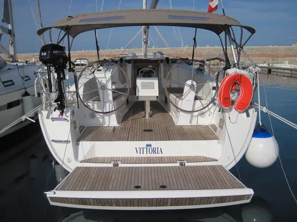 Vittoria - Bavaria Cruiser 41