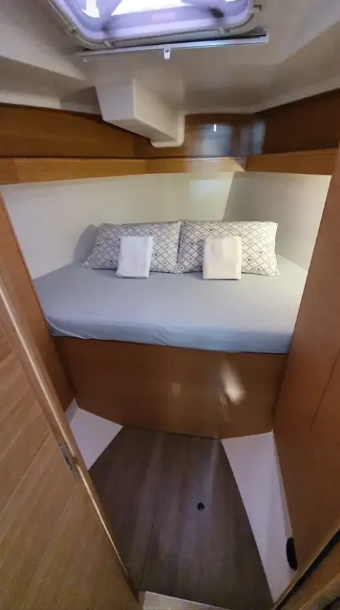 Contessa - Elan E6