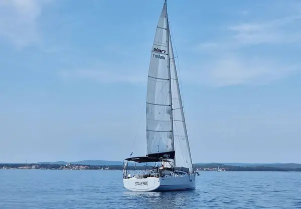 Stella Mare - Elan E4