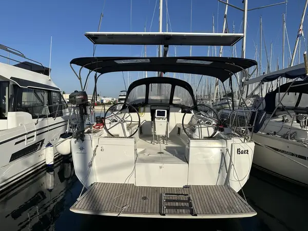 Baez - Sun Odyssey 449
