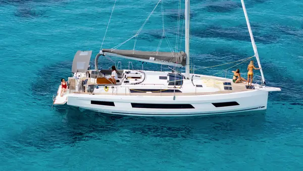 Smack - Dufour 44
