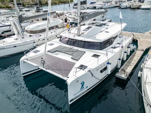 Livia Augusta - Fountaine Pajot Astrea 42