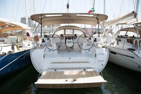 Pevero - Bavaria Cruiser 51