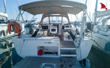 Blue Note - Dufour 390 GL