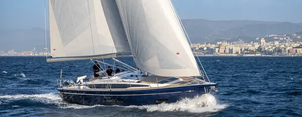 Azzurra - Bavaria C46