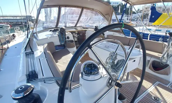 Fiesta - Sun Odyssey 519