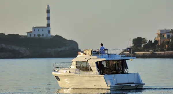 Anna Rosa - Swift Trawler 30 Fly