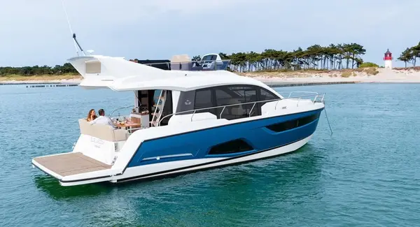 Blue Lagoon - Sealine F430