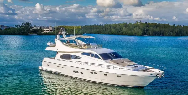Angelica - Ferretti Yachts 730