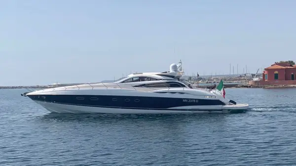 Anita II - Sunseeker Predator 75