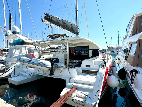 That's Life - Lagoon 42