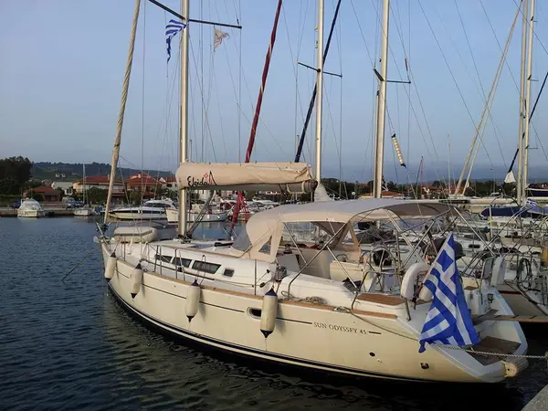 2005. - Sun Odyssey 45